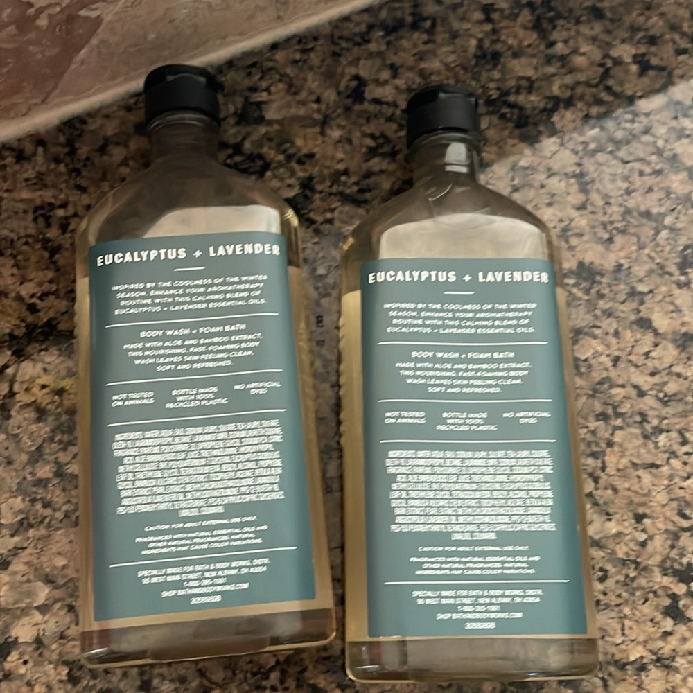 Bath and Body Works body wash Aromatherapy Eucalyptus and Lavender. Brand new - Picture 2 of 3